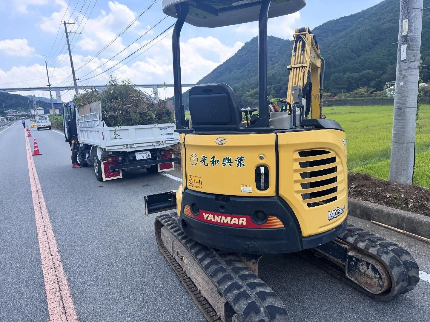 いつもお世話になってる光和興業さんの応援で県土木工事