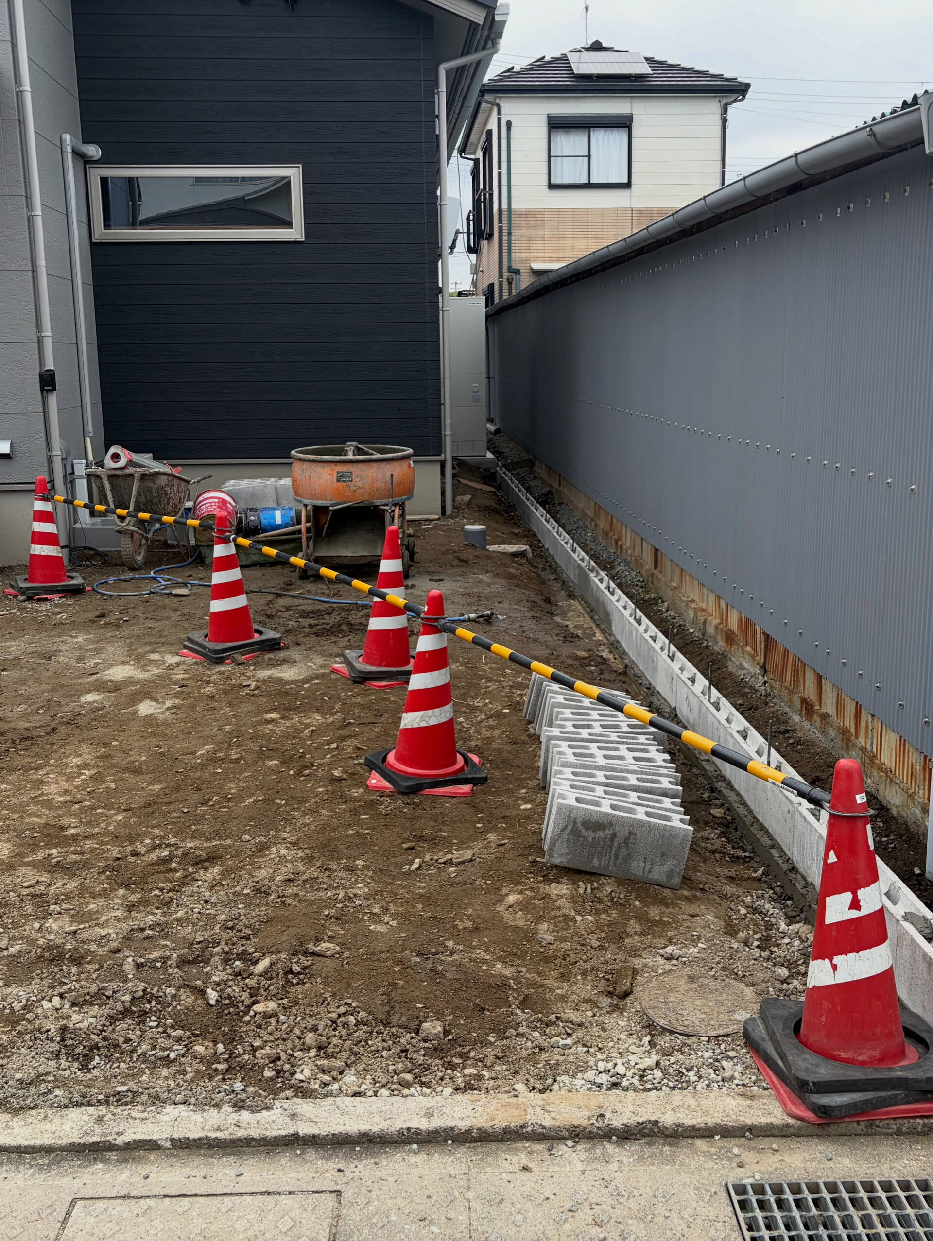 姫路市内の外構工事現場の途中経過になります！
